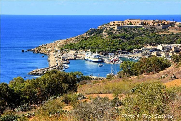 Għajnsielem Fort Chambray Harbor Breeze מראה חיצוני תמונה
